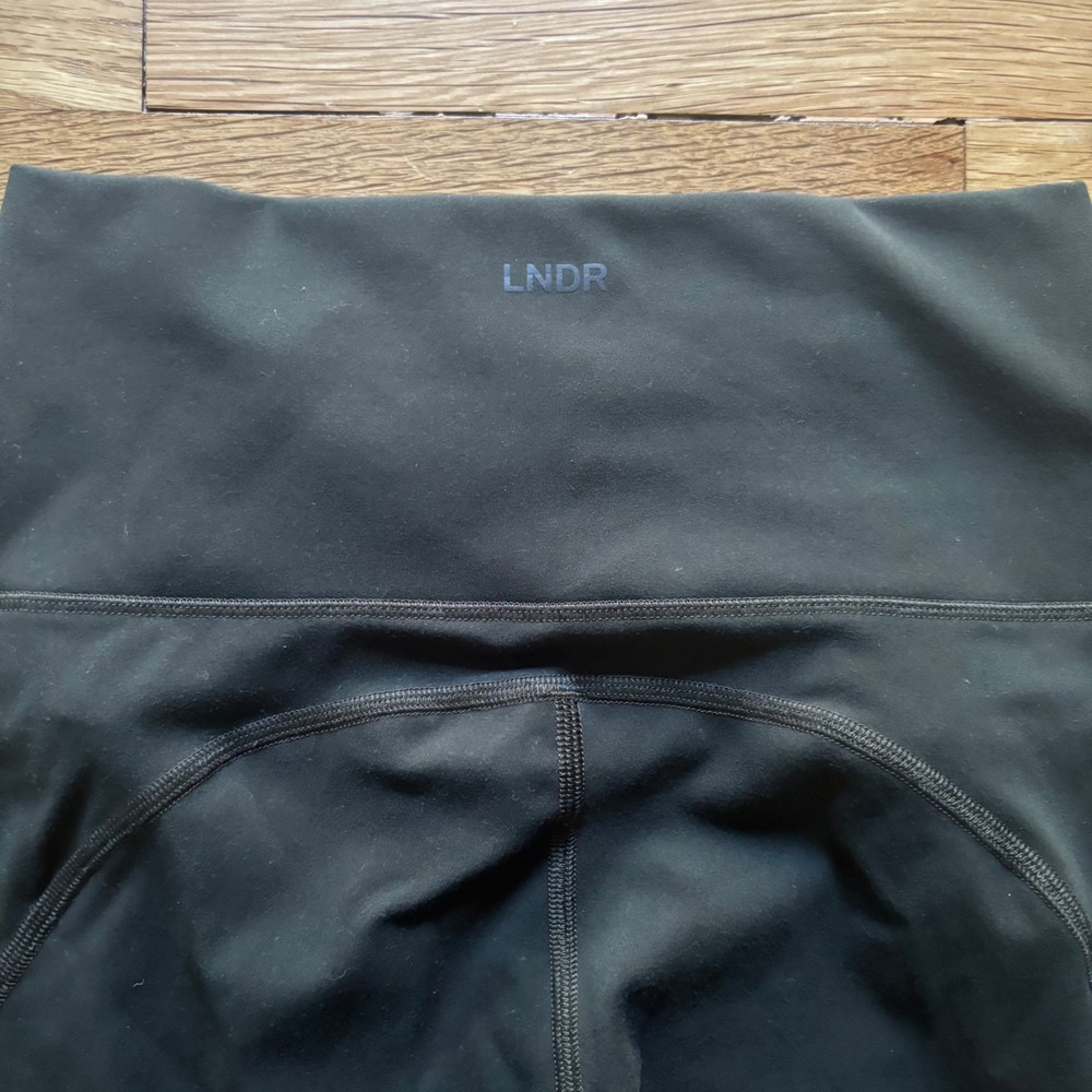 LNDR Limitless Pocket Leggings Womens Small 25" Inseam Olive Gym Workout Fit - Picture 10 of 11